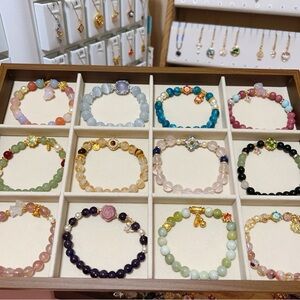 （01-25）Handmade bracelets for live show🖤